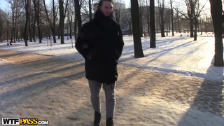 Два брата развели на секс сестру в сауне